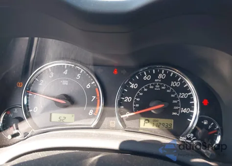 2013 Toyota Corolla S z USA, uszkodzony, nr VIN 2T1BU4EE1DC062219